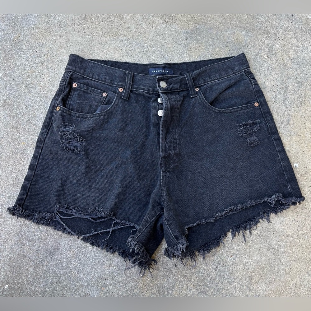 Aeropostale womans size 14 black “90’s high rise cut off” style Jean shorts